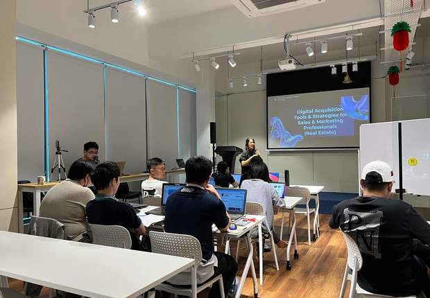 Stephanie Lam presenting Digital Acquisition Tools and Strategies for Sales and Marketing Professionals